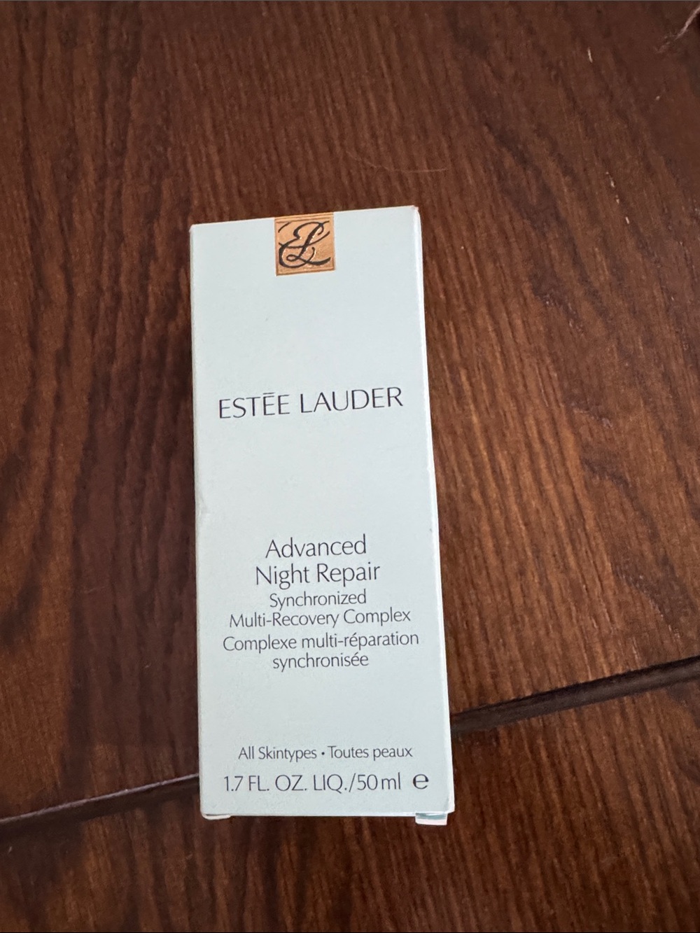 Estee Lauder Advanced Night Repair - Light Beige/Gold Accents
